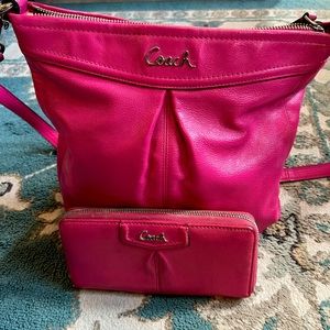 Hot pink Coach purse & wallet matching set!